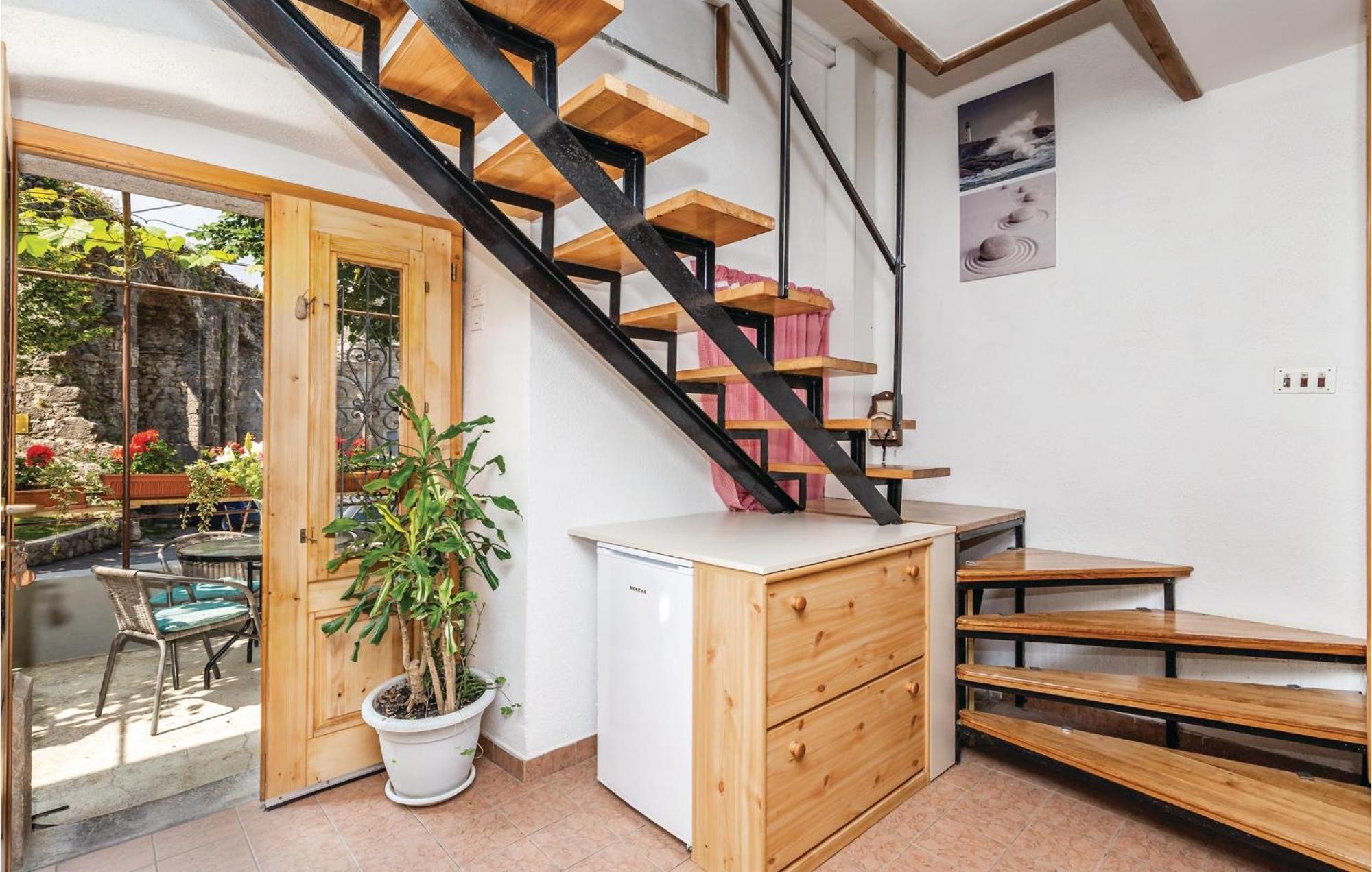Nice Apartment In Kastav With Wifi Екстериор снимка