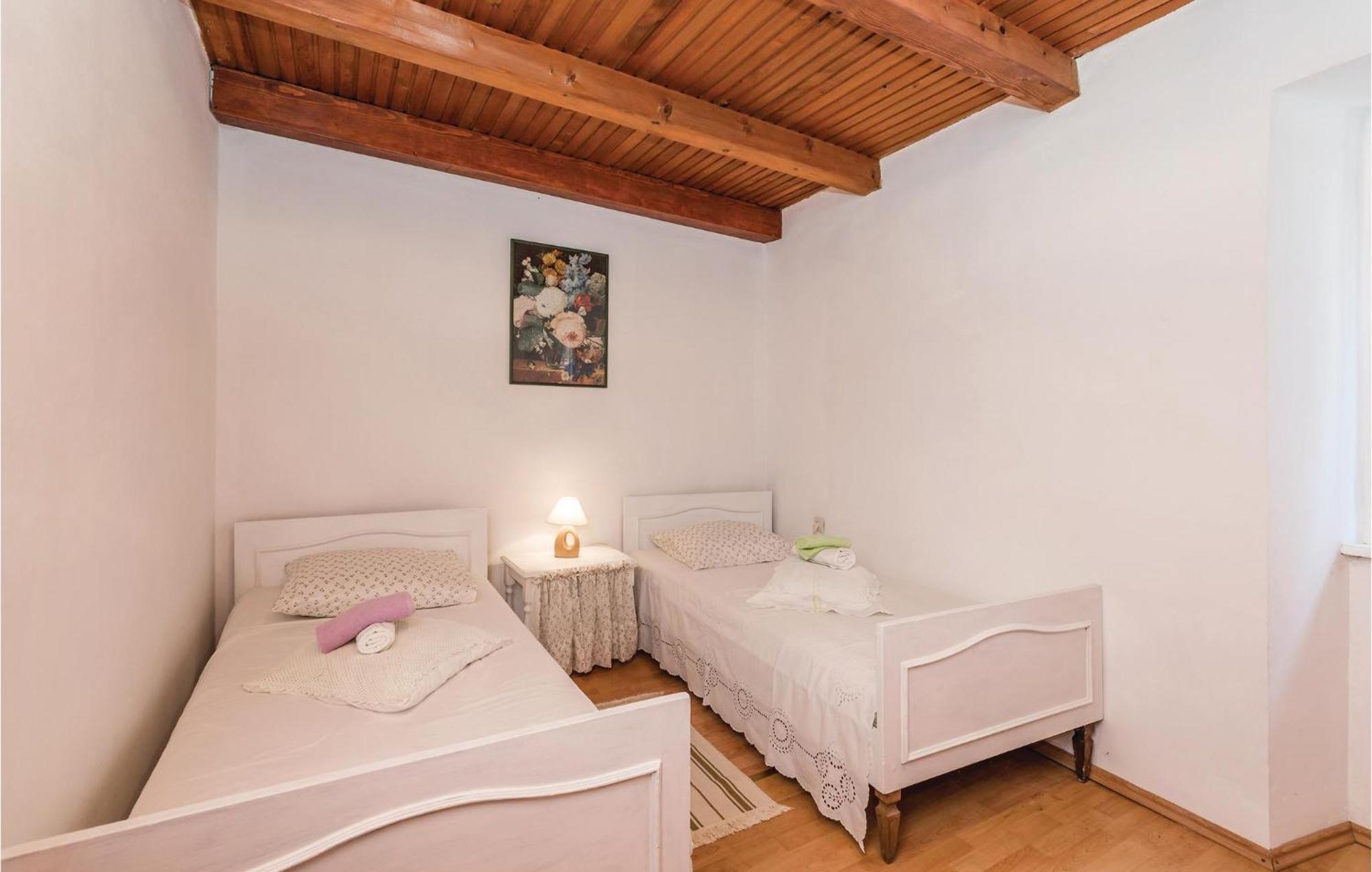Nice Apartment In Kastav With Wifi Екстериор снимка