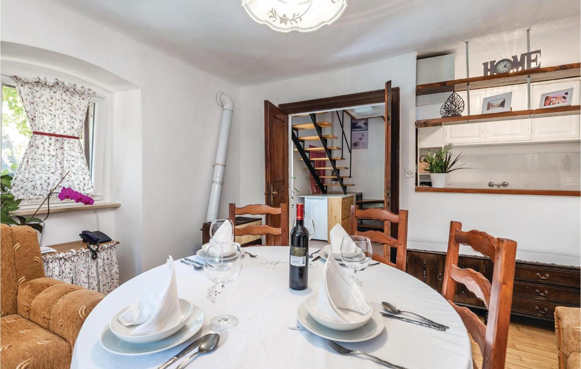 Nice Apartment In Kastav With Wifi Екстериор снимка